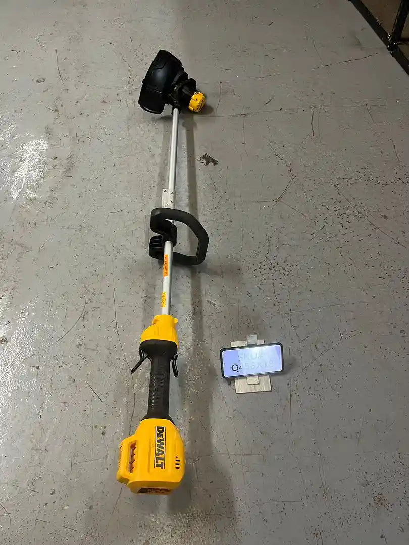 Dewalt 20V 13 in. Cordless String Trimmer (Tool Only) Q456X18