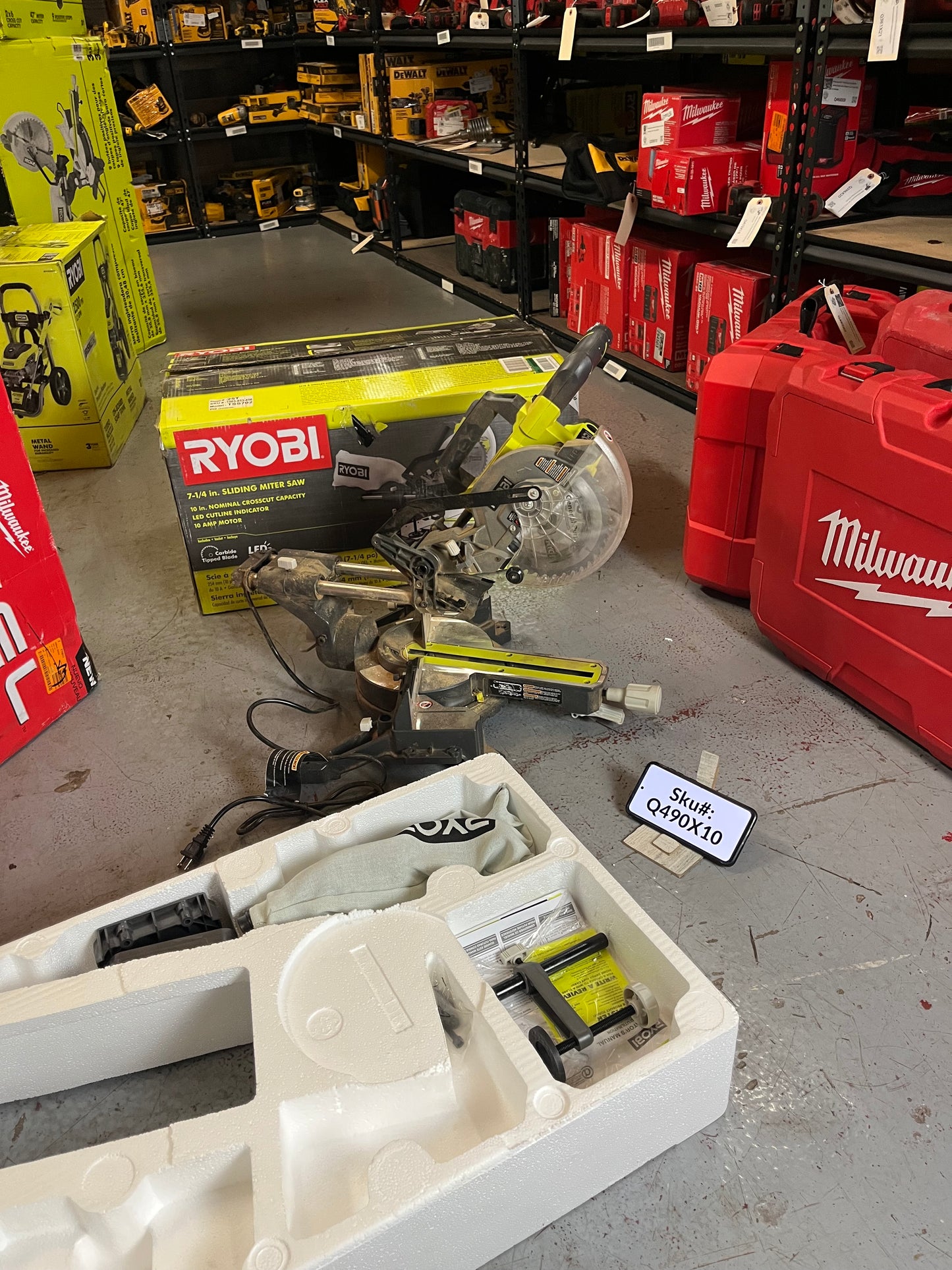 USED Ryobi 10 Amp Corded 7-1/4 in. Compound Sliding Miter Saw TSS702 Q490X10