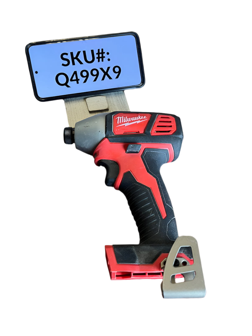 USED Milwaukee M18 18V Cordless 1/4 in. Hex Impact Driver (Tool Only) 2656-20