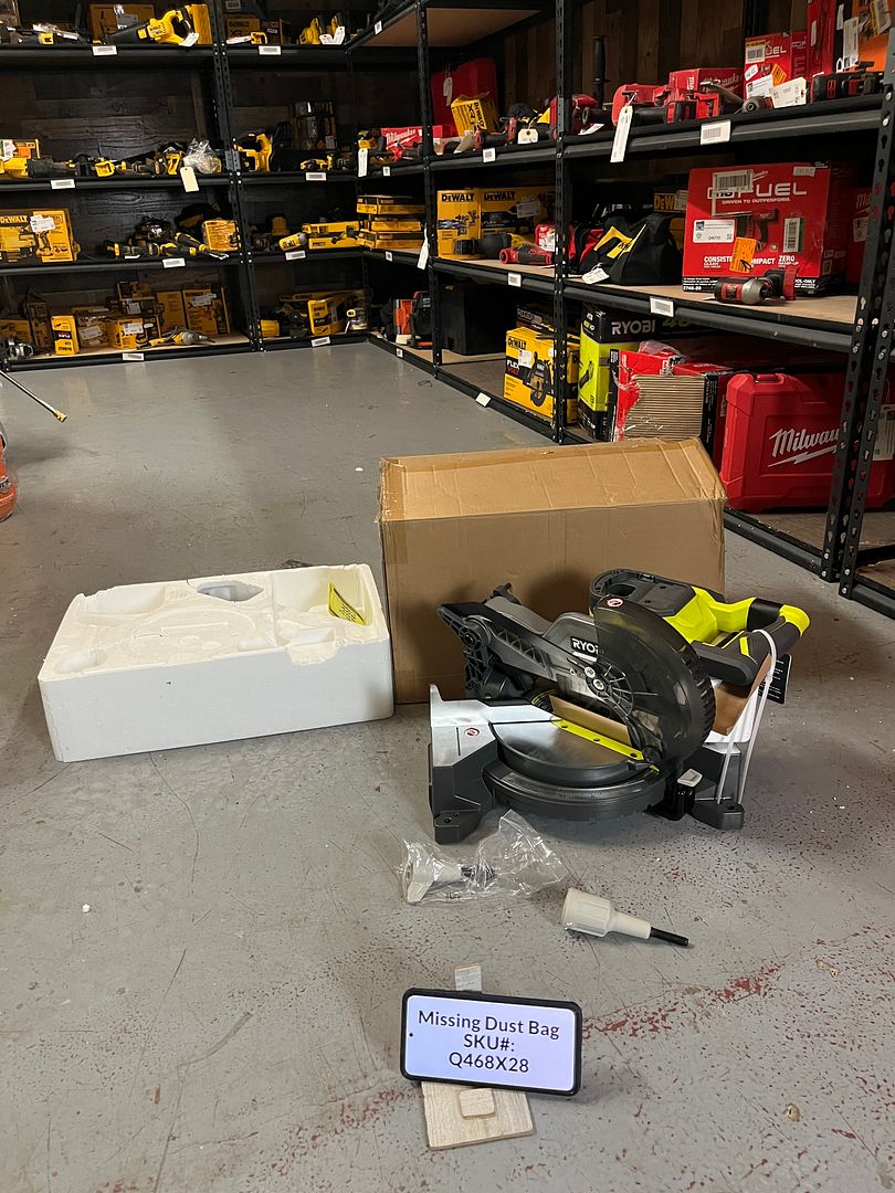 NO DUST BAG Ryobi 18V Cordless 7-1/4 in. Compound Miter Saw (Tool Only) P553