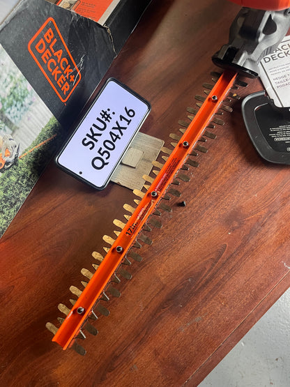 USED Black & Decker 17 in. 3.2 Amp Corded Dual Action Electric Hedge Trimmer BEHT150 Q504X16