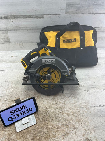 USED Dewalt 60V FLEXVOLT 7-1/4 in. Circular Saw with Brake (Tool Only) Bag included