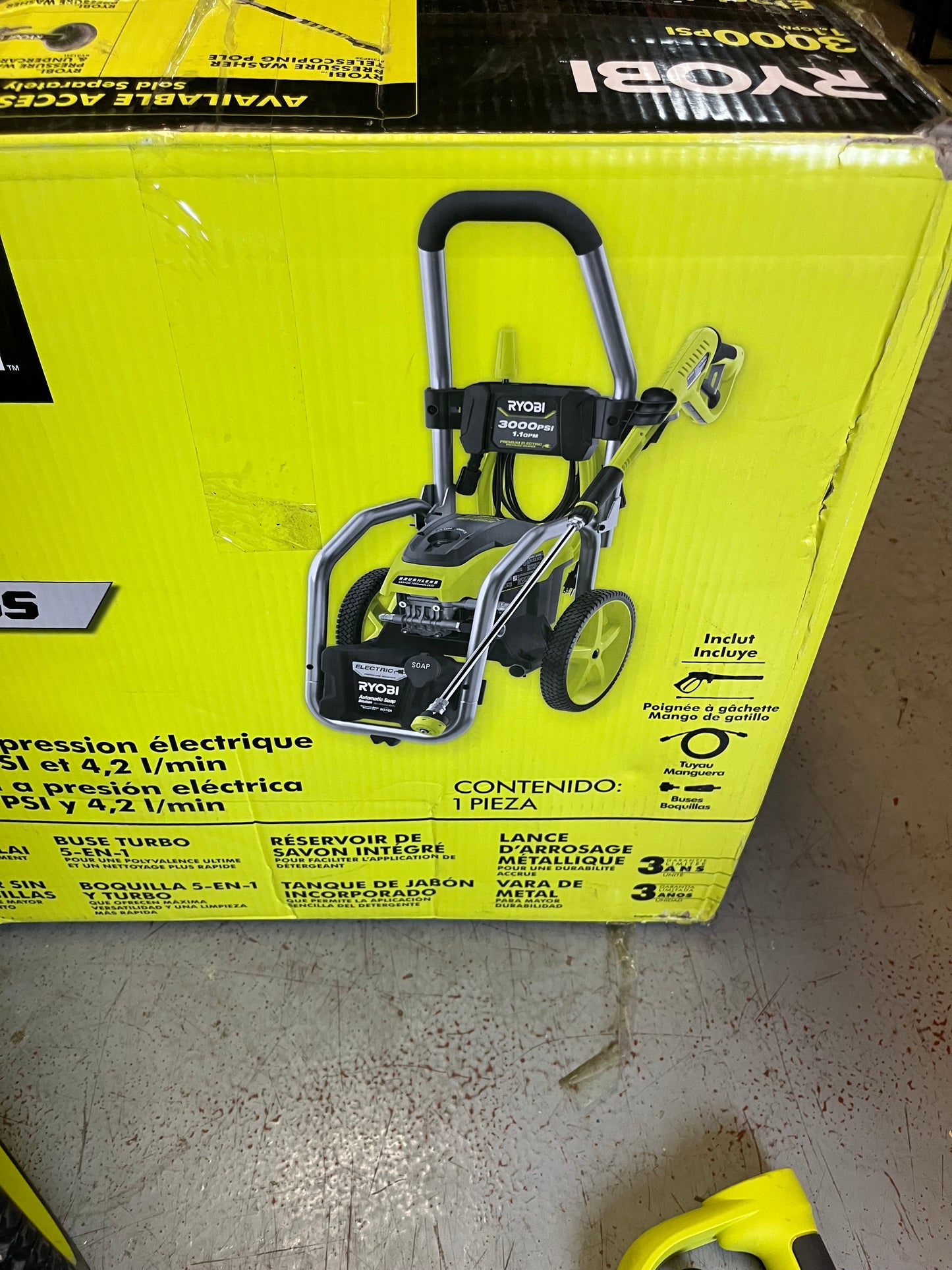 Ryobi 3000 PSI 1.1 GPM Cold Water Electric Pressure Washer RY143011 Q501X13