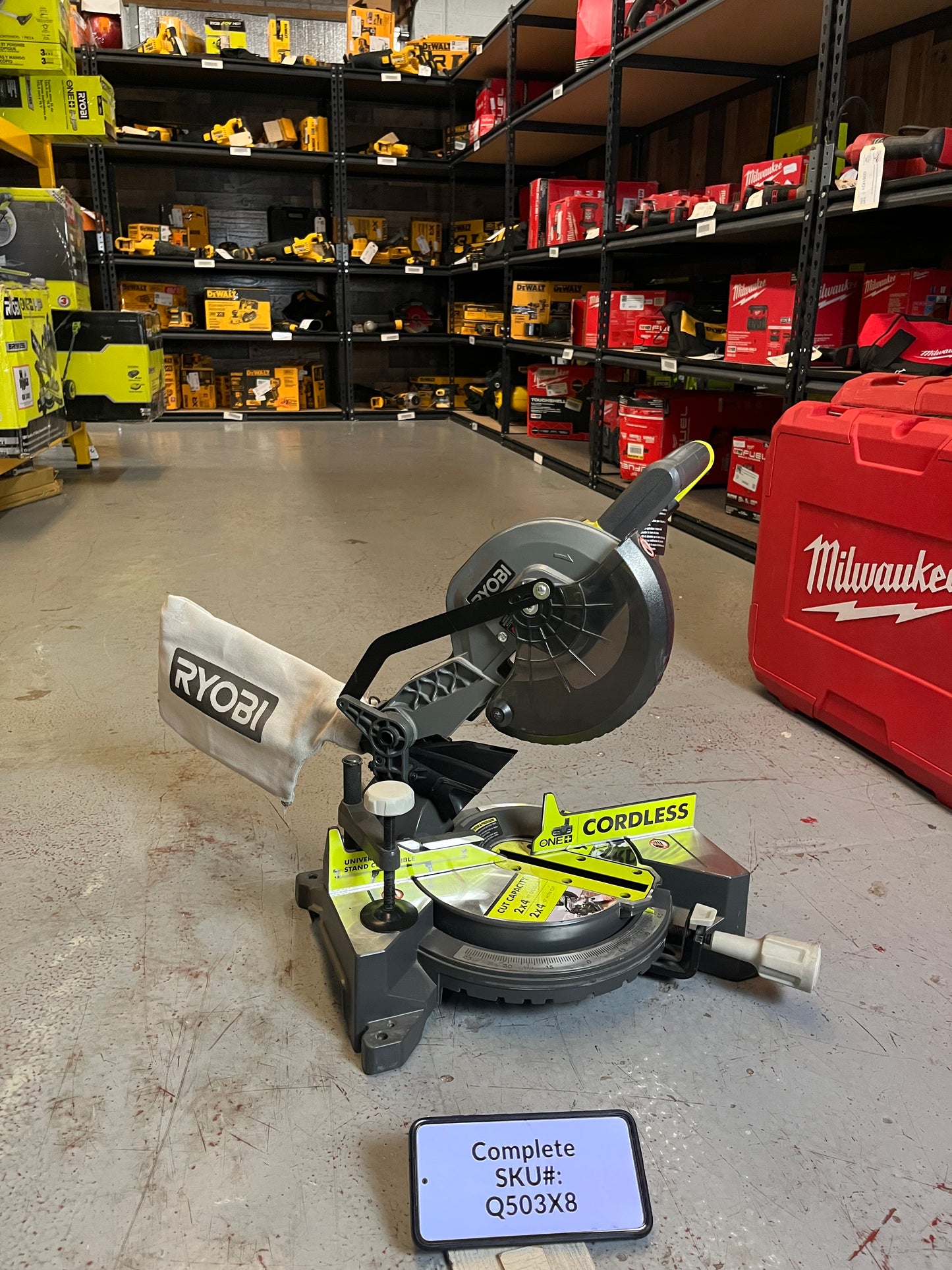Ryobi 18V Cordless 7-1/4 in. Compound Miter Saw (Tool Only) P553 Q503X8