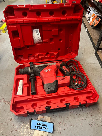 Milwaukee 15 Amp 1-3/4 in. SDS-MAX Corded Combination Hammer with E-Clutch Used