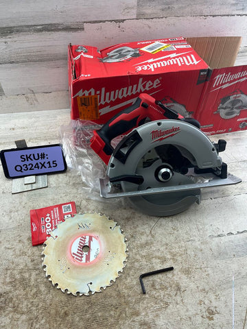 USED Blade Milwaukee M18 18V Brushless Cordless 7-1/4 in. Circular Saw (Tool Only)